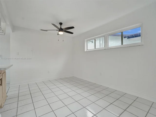 9511 NW 21st Mnr, Sunrise FL 33322