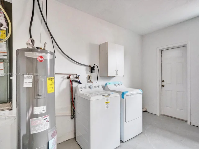 9511 NW 21st Mnr, Sunrise FL 33322