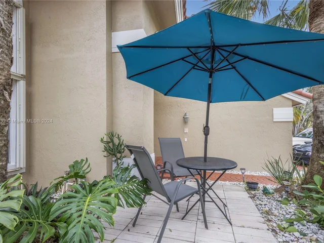 11080 Springfield Place, Cooper City FL 33026