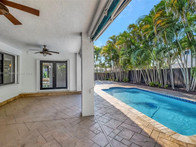 14272 SW 152nd Ct, Miami FL 33196