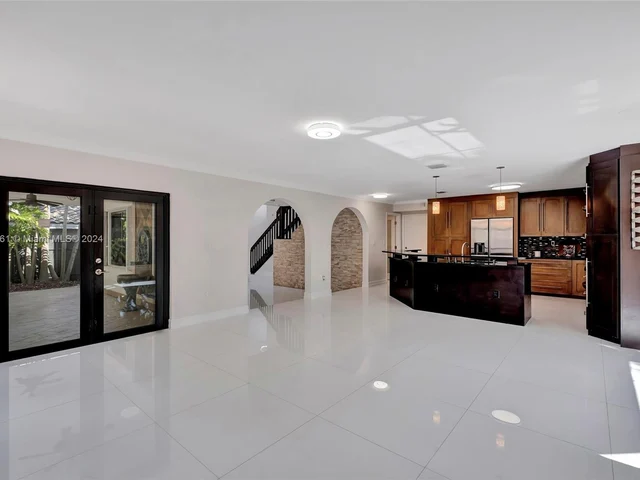 14272 SW 152nd Ct, Miami FL 33196