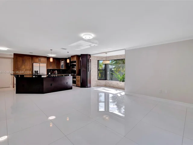 14272 SW 152nd Ct, Miami FL 33196