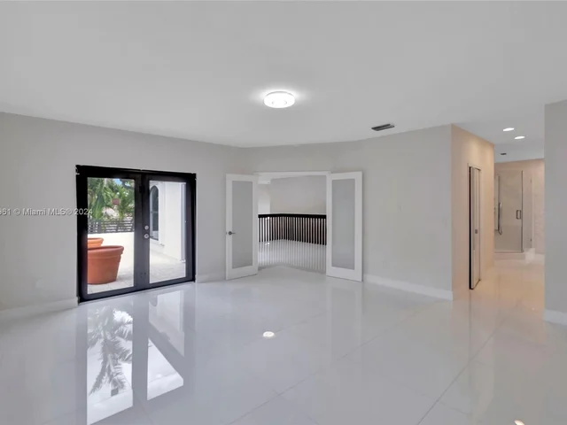 14272 SW 152nd Ct, Miami FL 33196