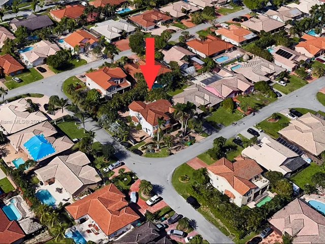 14272 SW 152nd Ct, Miami FL 33196