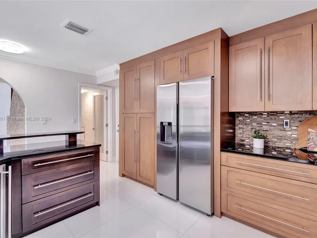 14272 SW 152nd Ct, Miami FL 33196