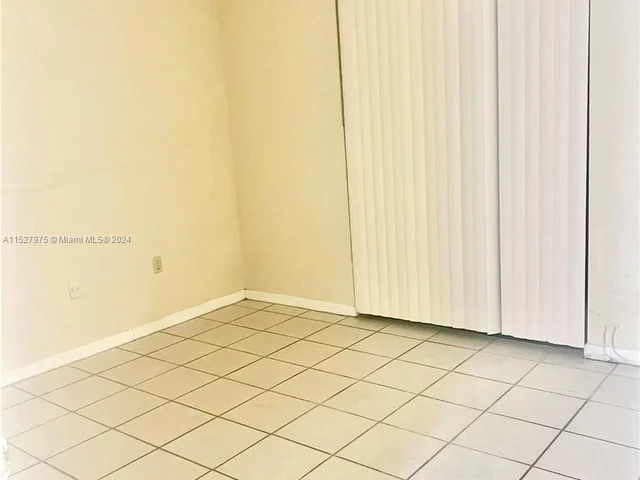 6745 SW 132nd Ave # 107, Miami FL 33183