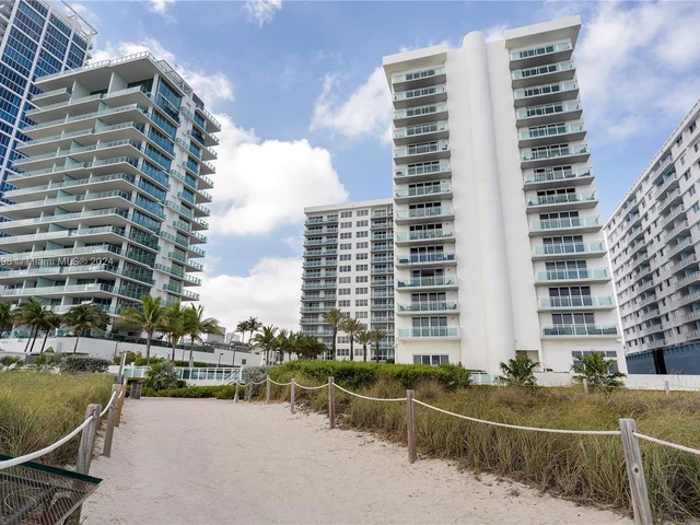 6917 Collins Ave # 411, Miami Beach FL 33141