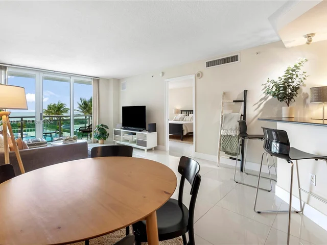 6917 Collins Ave # 411, Miami Beach FL 33141