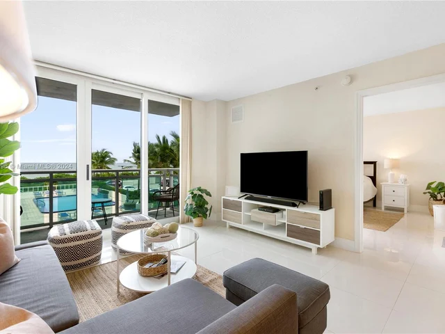6917 Collins Ave # 411, Miami Beach FL 33141