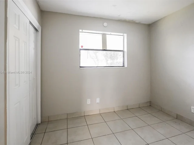 2841 NW 3rd St, Pompano Beach FL 33069