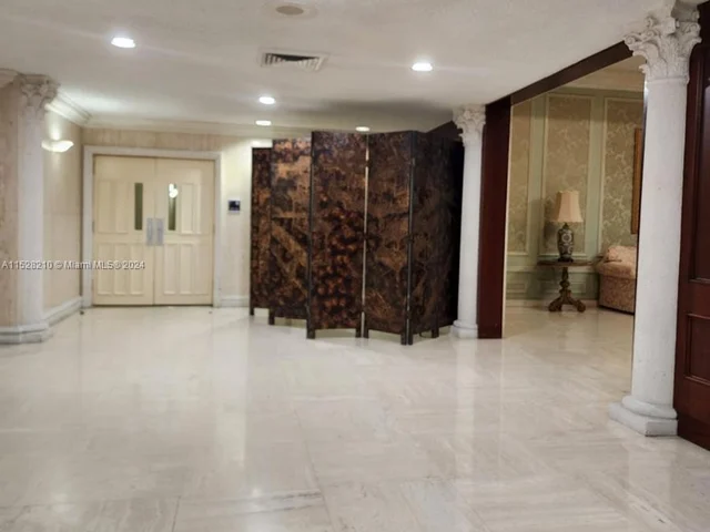 600 Three Islands Blvd # 314, Hallandale Beach FL 33009