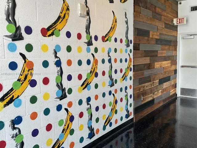 444 NE 30th St # 705, Miami FL 33137