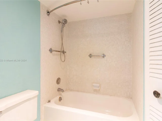 9301 Lime Bay Blvd # 312, Tamarac FL 33321