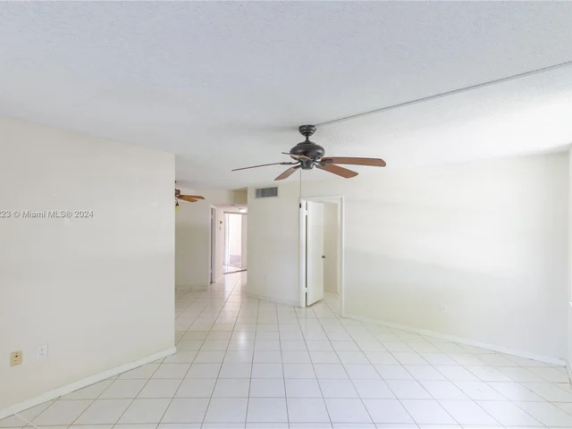 9301 Lime Bay Blvd # 312, Tamarac FL 33321