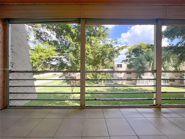 9301 Lime Bay Blvd # 312, Tamarac FL 33321