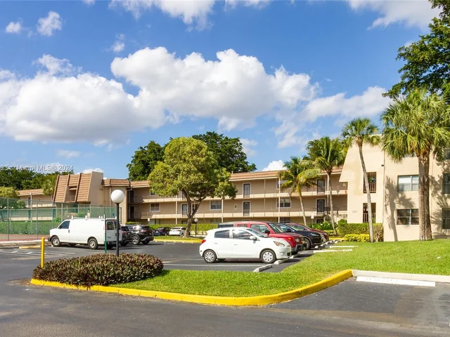 9301 Lime Bay Blvd # 312, Tamarac FL 33321