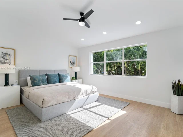 5324 NW 54th St, Coconut Creek FL 33073