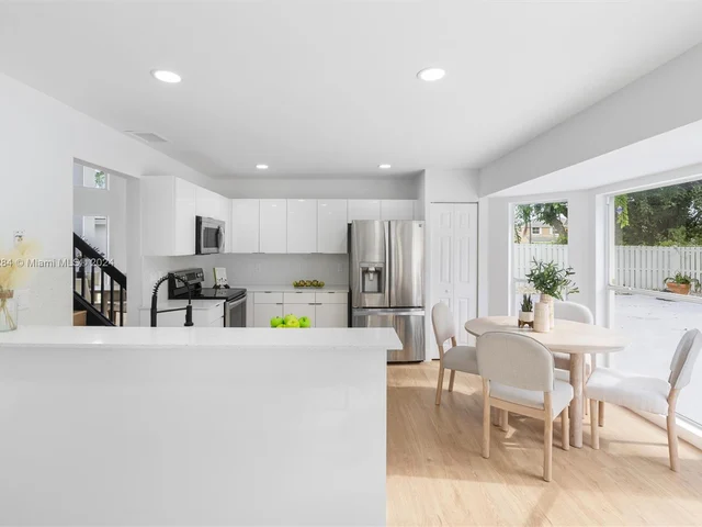 5324 NW 54th St, Coconut Creek FL 33073