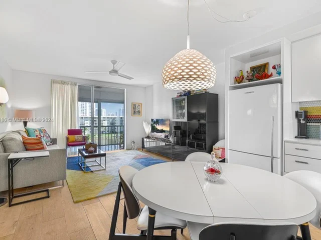 2903 Point East Dr # K602, Aventura FL 33160