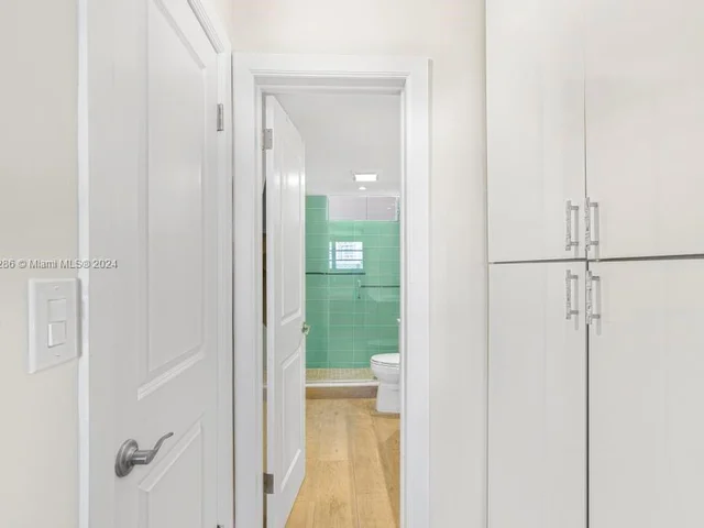 2903 Point East Dr # K602, Aventura FL 33160