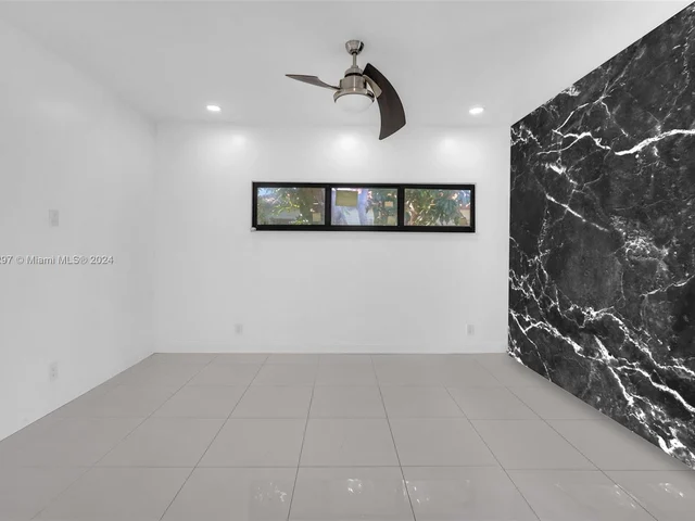 1223 Polk St # 0, Hollywood FL 33019