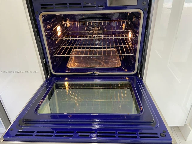 8721 SW 80th St, Miami FL 33173