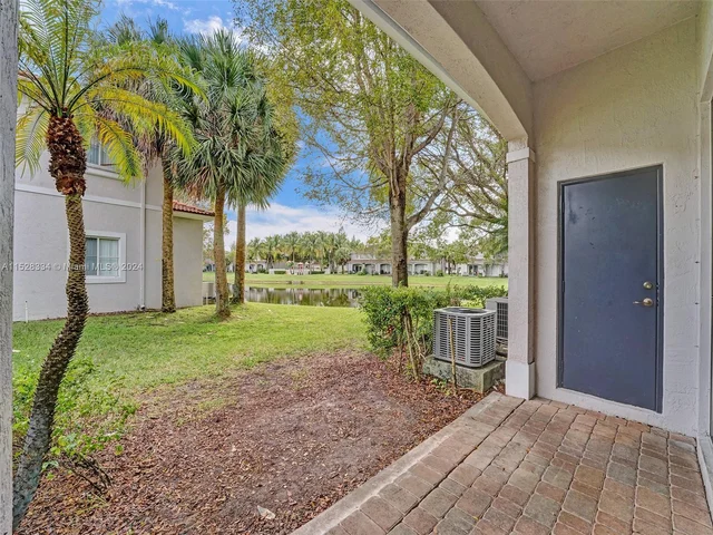 2733 SW 83rd Ave # 103, Miramar FL 33025