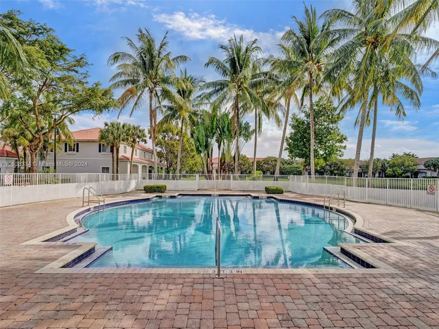 2733 SW 83rd Ave # 103, Miramar FL 33025