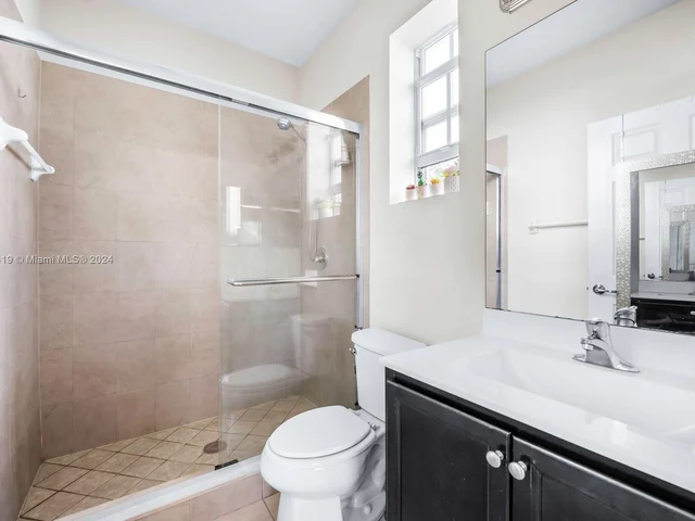 134 SE 28th Ter # 1, Homestead FL 33033