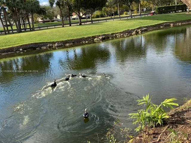 562 NW 98th Ct # 562, Miami FL 33172