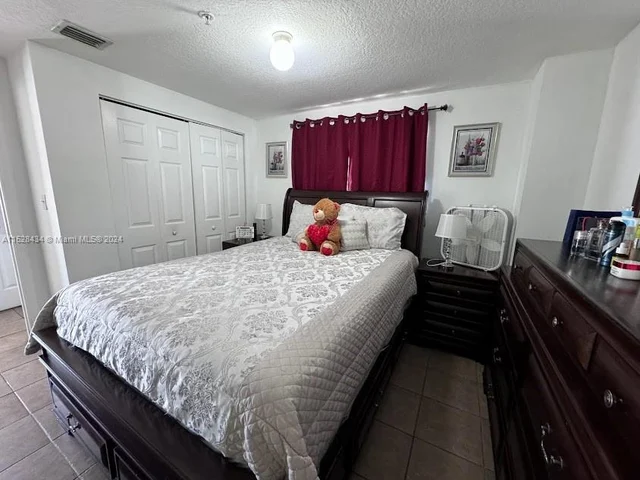 218 SW 8th Ave # 205, Miami FL 33130