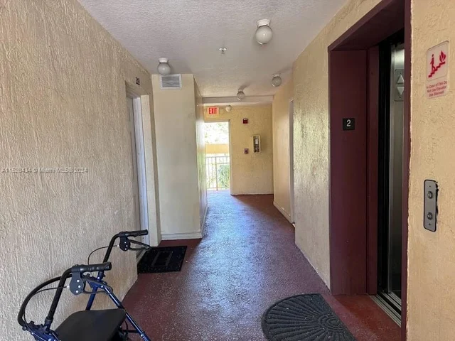 218 SW 8th Ave # 205, Miami FL 33130