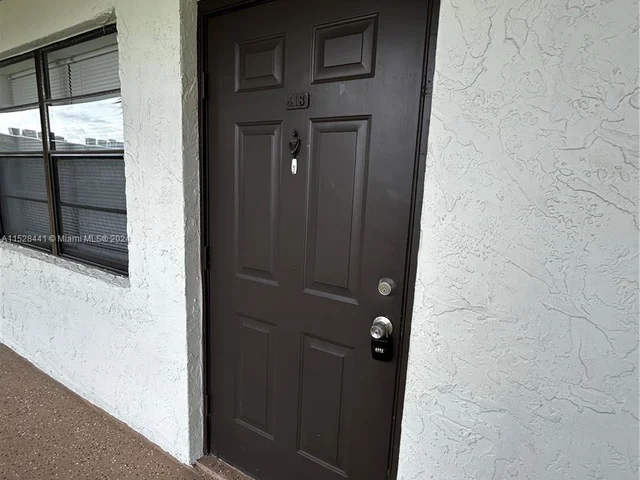 500 NE 2nd St # 418, Dania Beach FL 33004