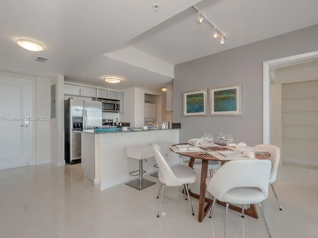 1861 NW S River Dr # 1407, Miami FL 33125