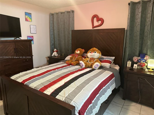 13312 SW 255th Ter, Homestead FL 33032