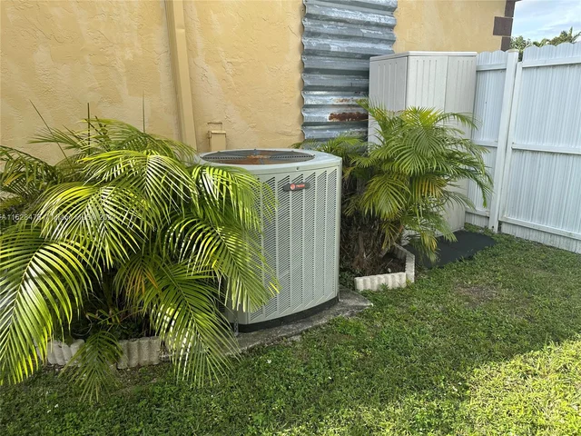 13312 SW 255th Ter, Homestead FL 33032