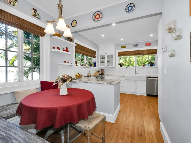 625 Navarre Ave, Coral Gables FL 33134