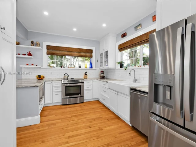 625 Navarre Ave, Coral Gables FL 33134