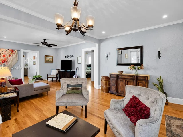 625 Navarre Ave, Coral Gables FL 33134