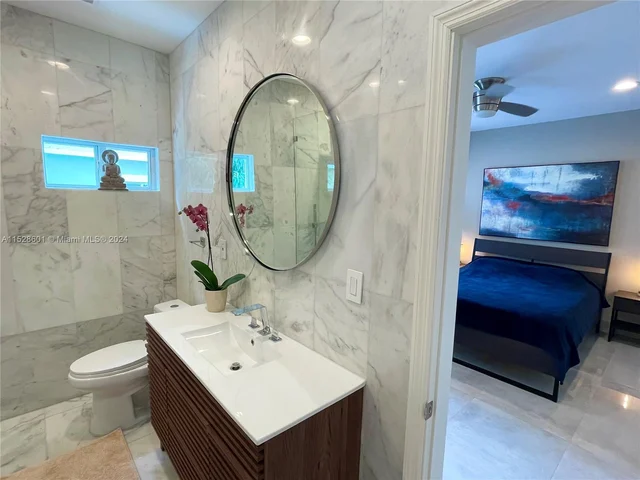 120 NW 49th St, Miami FL 33127