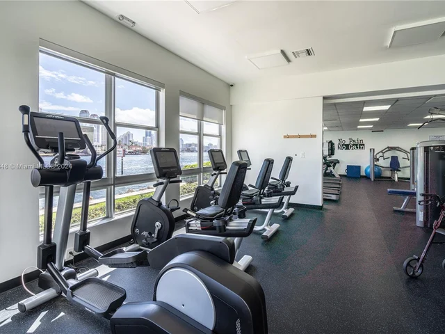 19195 Mystic Pointe Dr # 2908, Aventura FL 33180