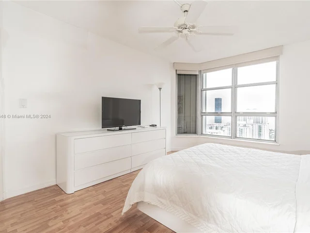 19195 Mystic Pointe Dr # 2908, Aventura FL 33180