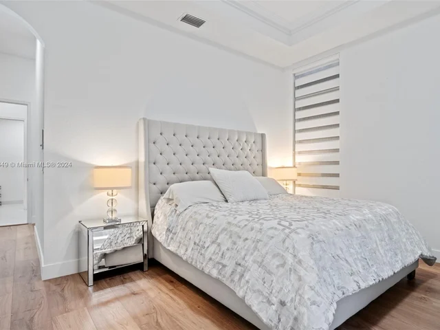 4830 Tropicana Ave, Cooper City FL 33330