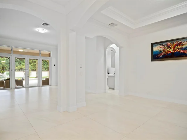 4830 Tropicana Ave, Cooper City FL 33330