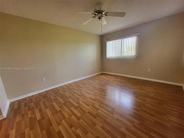 13705 SW 12th St # 304B, Pembroke Pines FL 33027