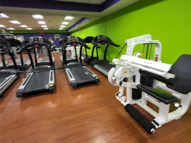 13705 SW 12th St # 304B, Pembroke Pines FL 33027