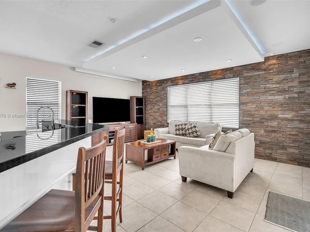 19010 23rd Ct, Pembroke Pines FL 33029