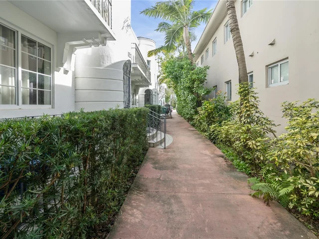1510 Meridian Ave # 12, Miami Beach FL 33139