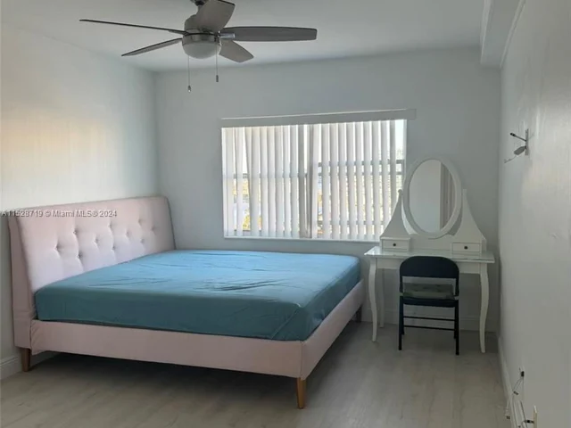 400 Kings Point Dr # 1416, Sunny Isles Beach FL 33160