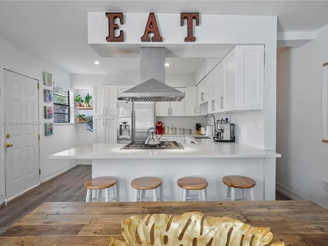 3265 Virginia St # 16, Miami FL 33133